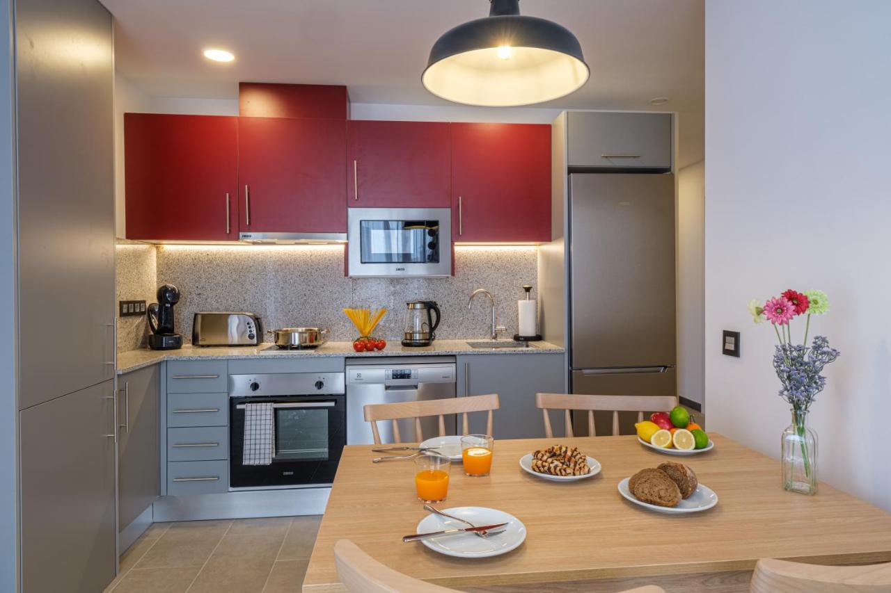 Tgna Reial 1 Apartment Tarragona Bagian luar foto