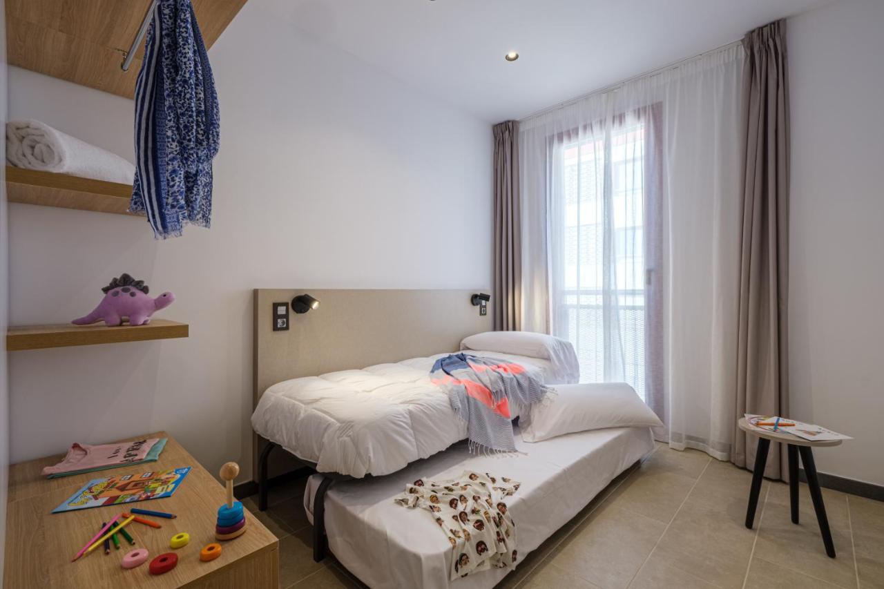 Tgna Reial 1 Apartment Tarragona Bagian luar foto